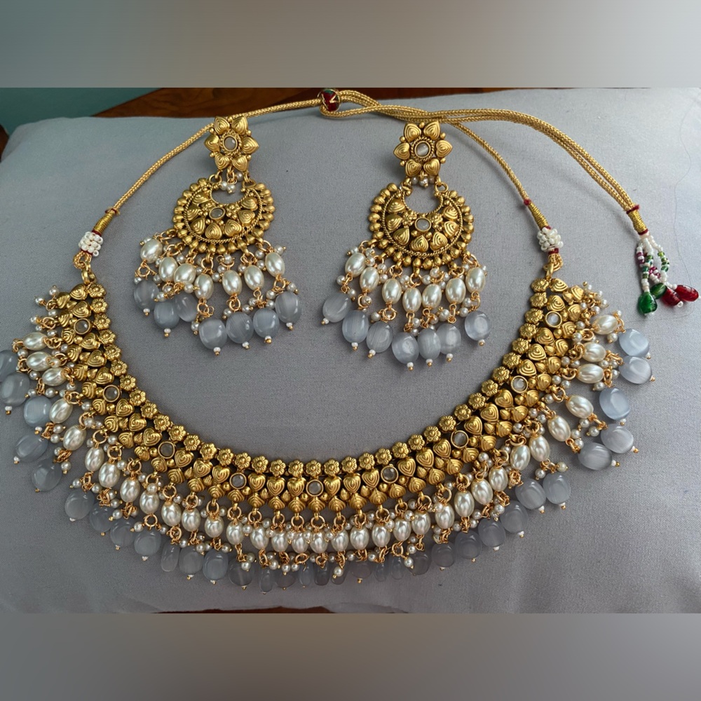 Necklace/ Indian/ Pakistani